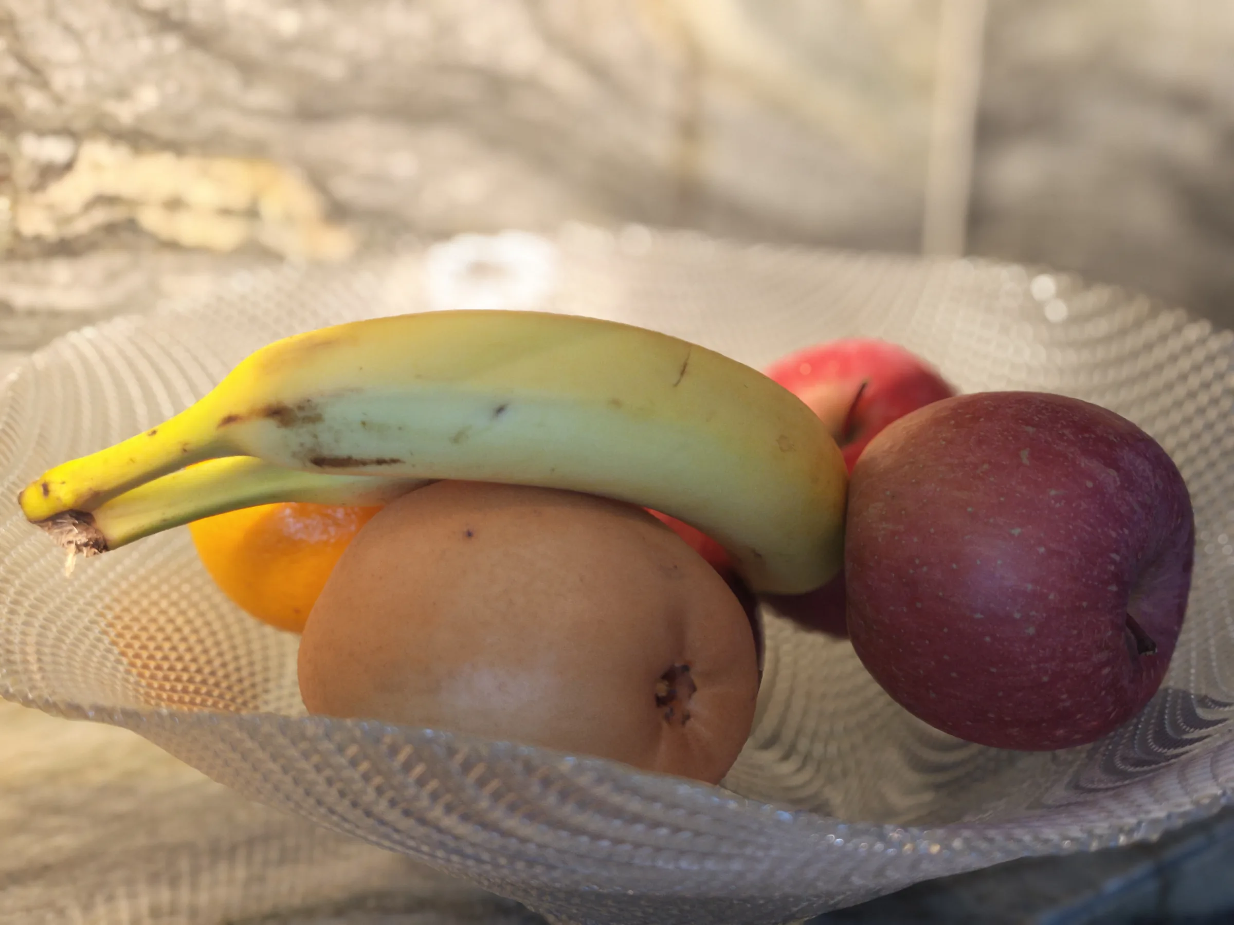 ラウンジ朝食の丸ごとの果物(2025年下半期)