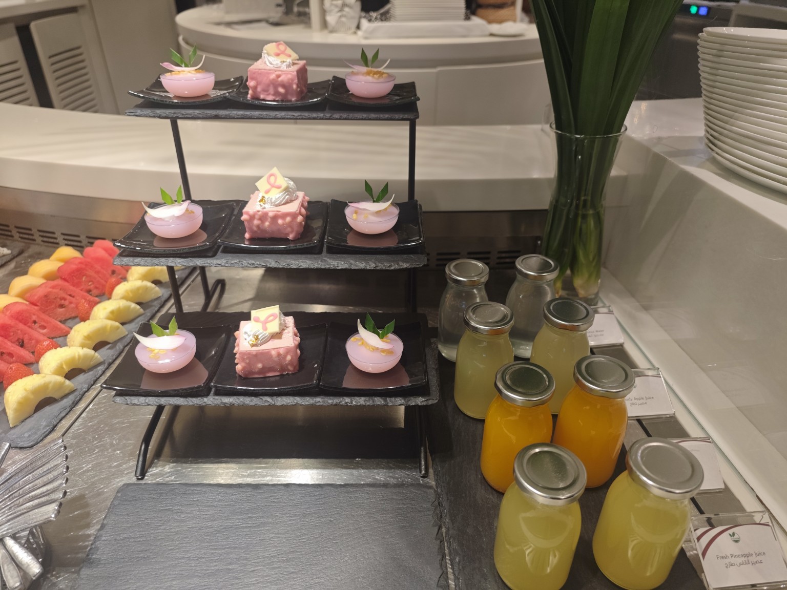 デザートと飲み物のコーナー