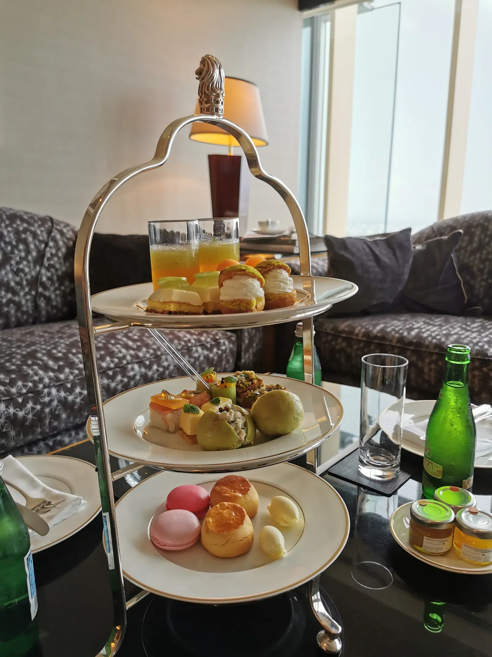 客室で楽しんだAfternoon Teaの一例。