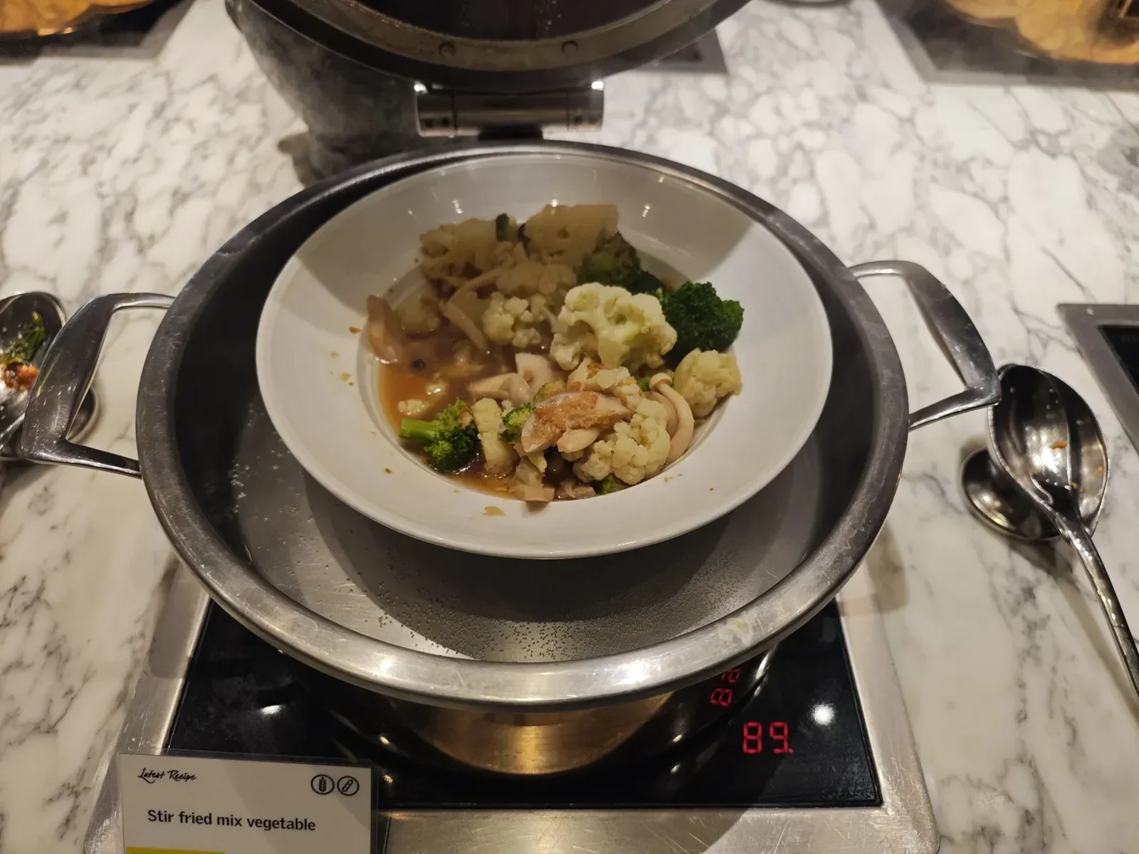 温かい料理
